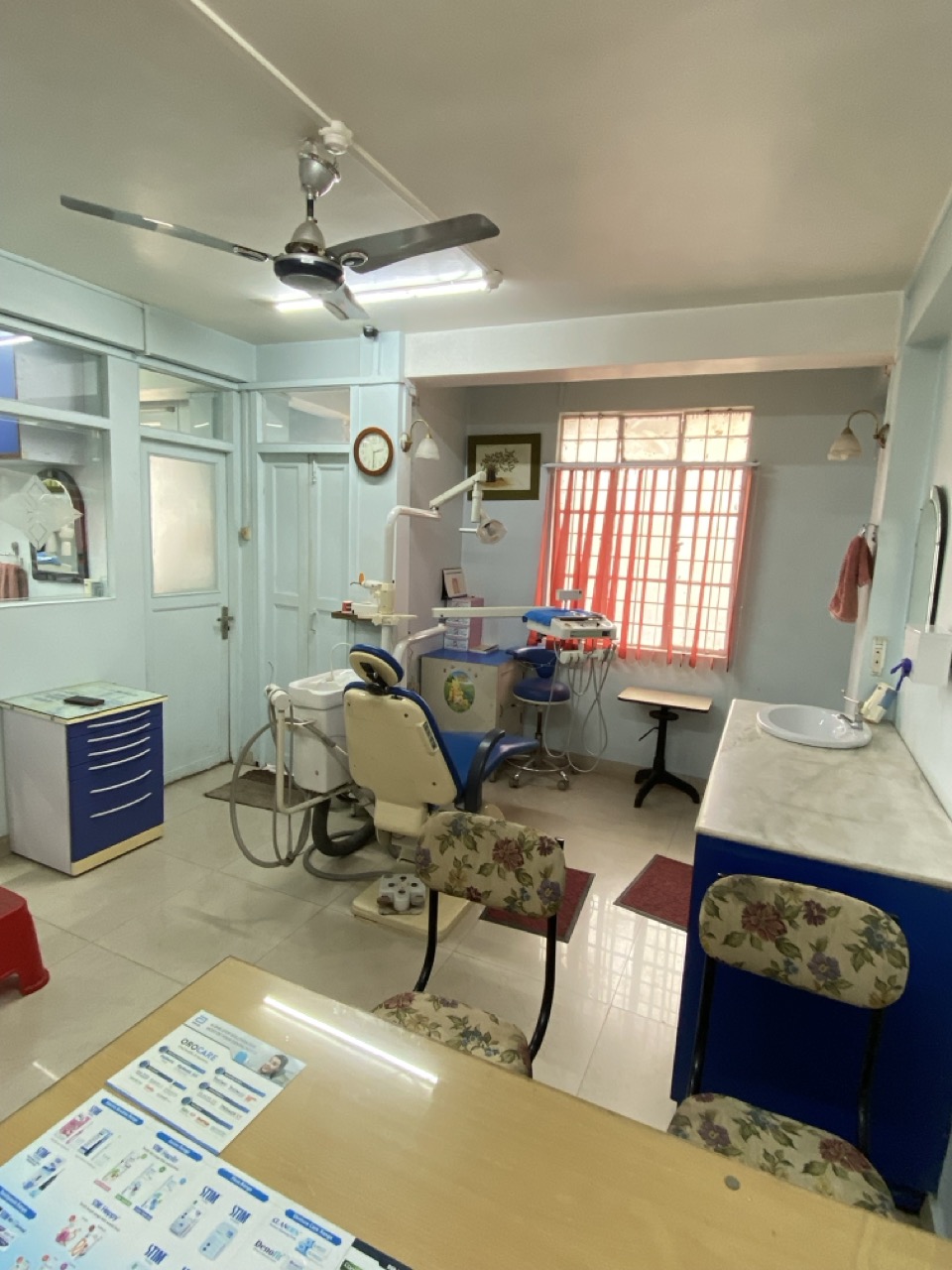 Consultation room connected to treatment unit